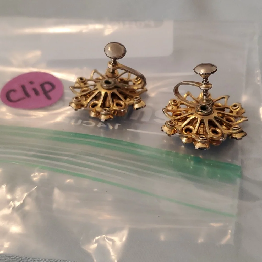 Vintage Royal Blue Screwbacks - Picture 5 of 5